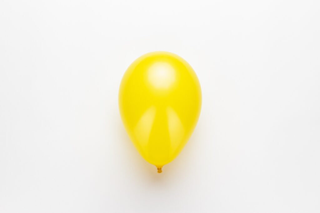 yellow balloon - what are whippets