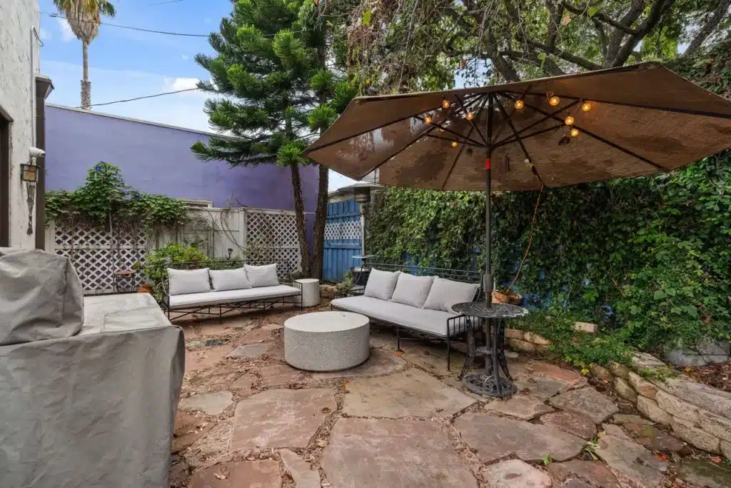 la-detox-17-backyard